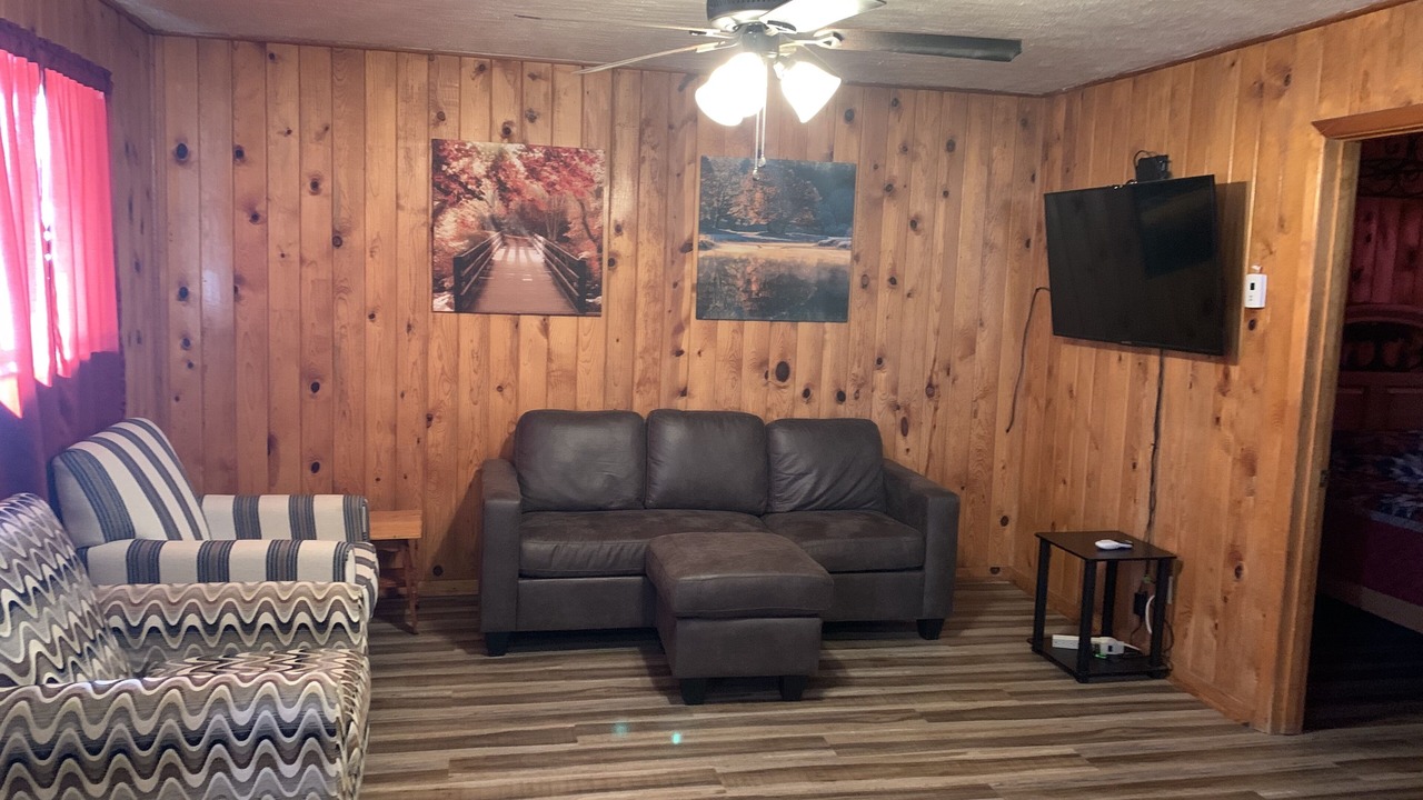 Photo of Bedroom in South Fork