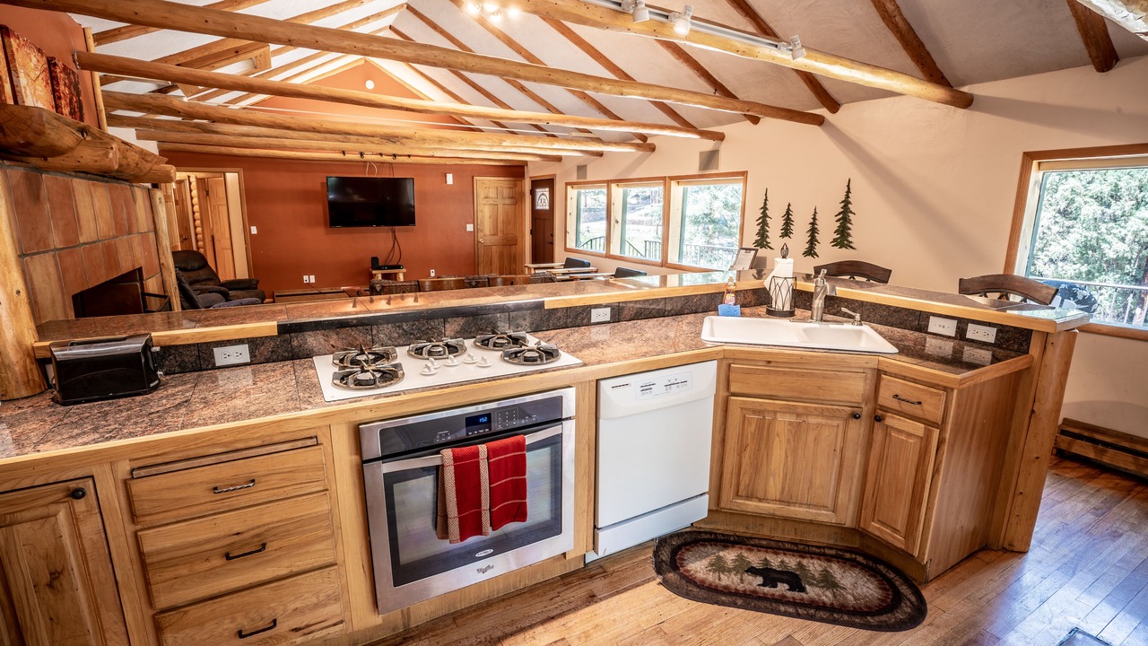 Photo of Kitchen in Evergreen