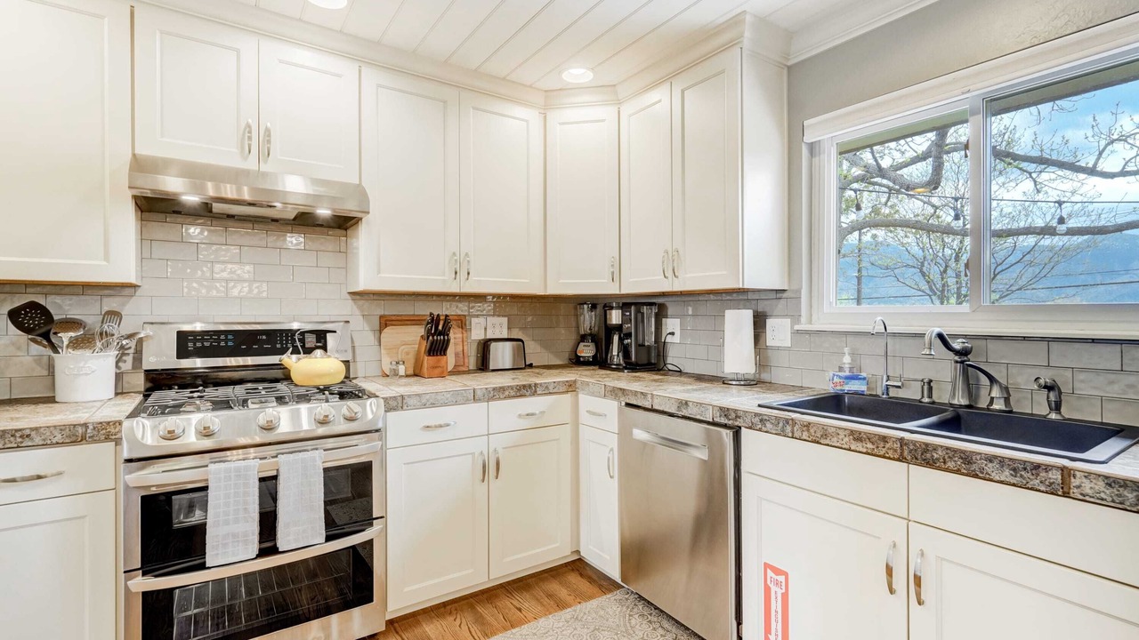 Photo of Kitchen in West Colorado Springs