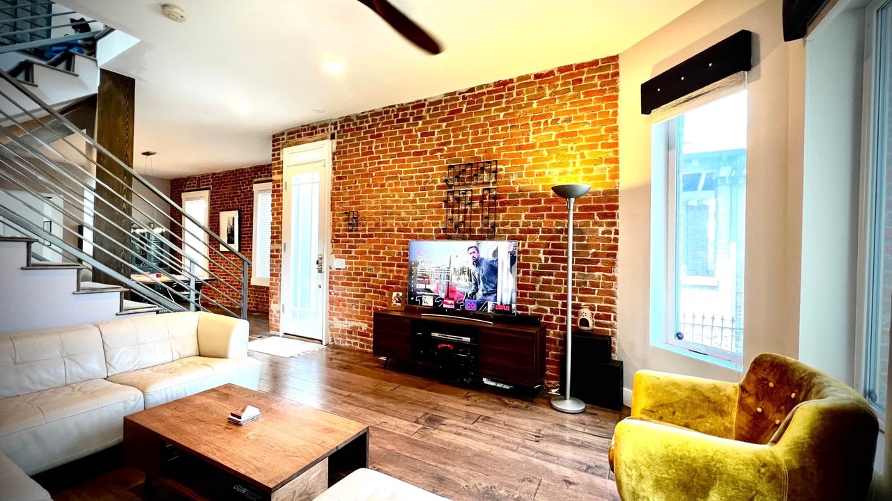 Photo of Bedroom in Lincoln Park