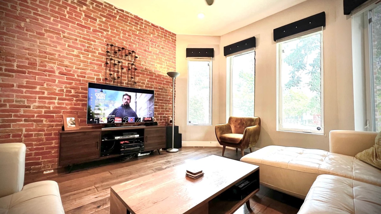 Photo of Bedroom in Lincoln Park
