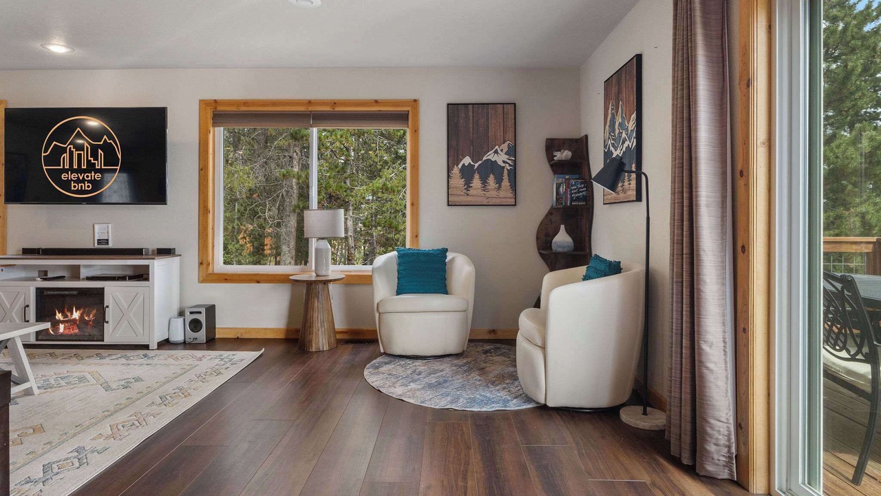 Photo of Bedroom in Black Hawk
