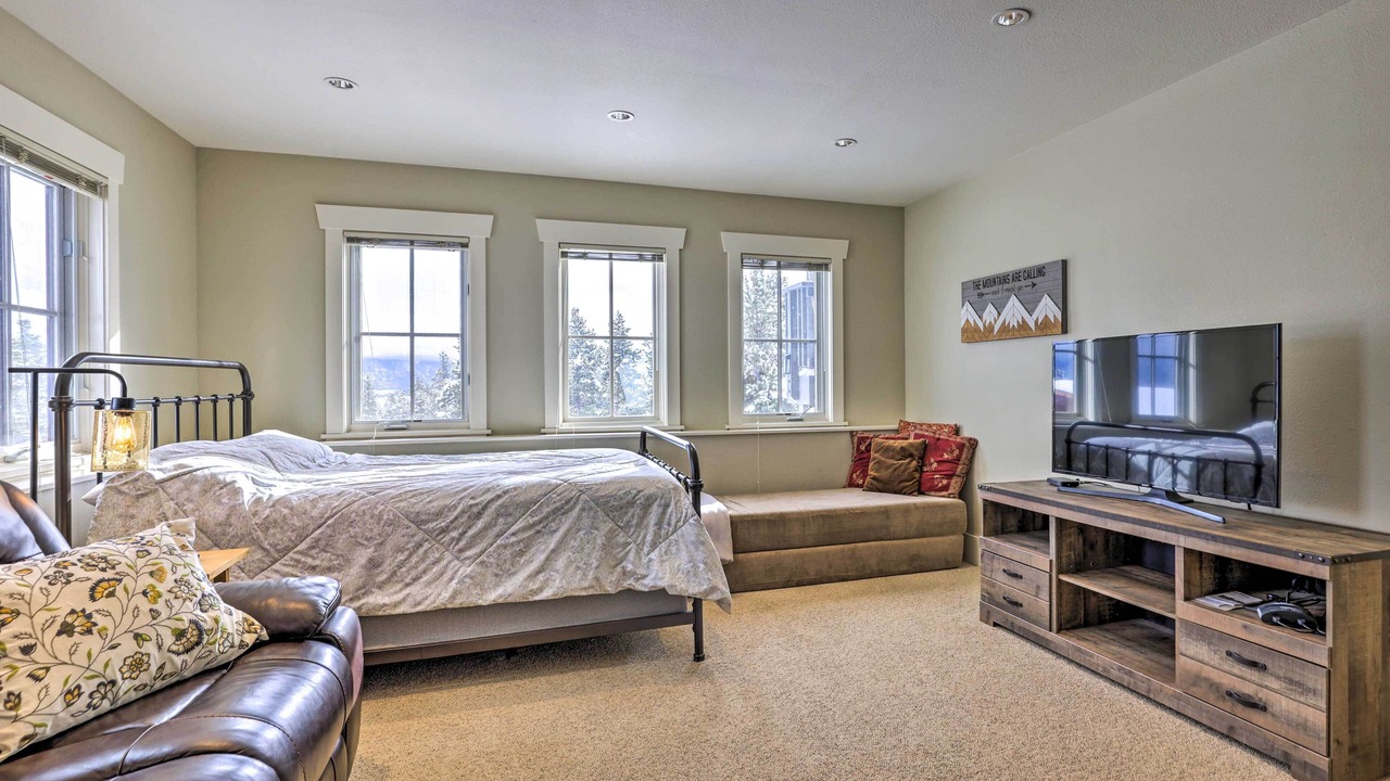 Photo of Bedroom in Granby