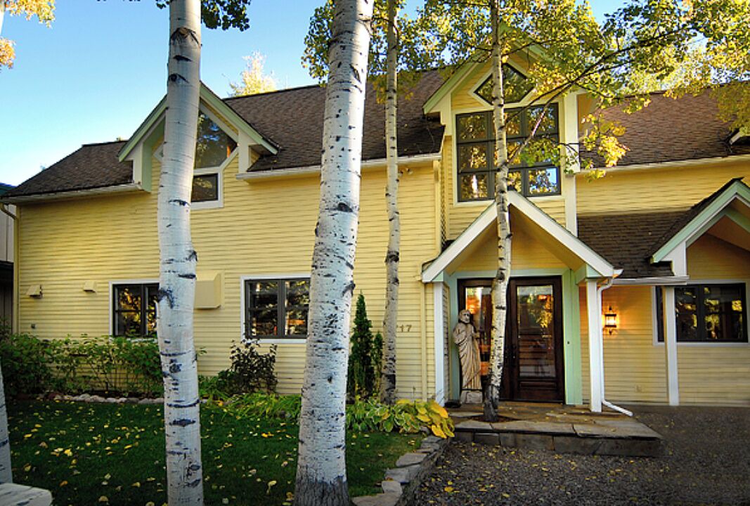 Photo of Outdoor in West End