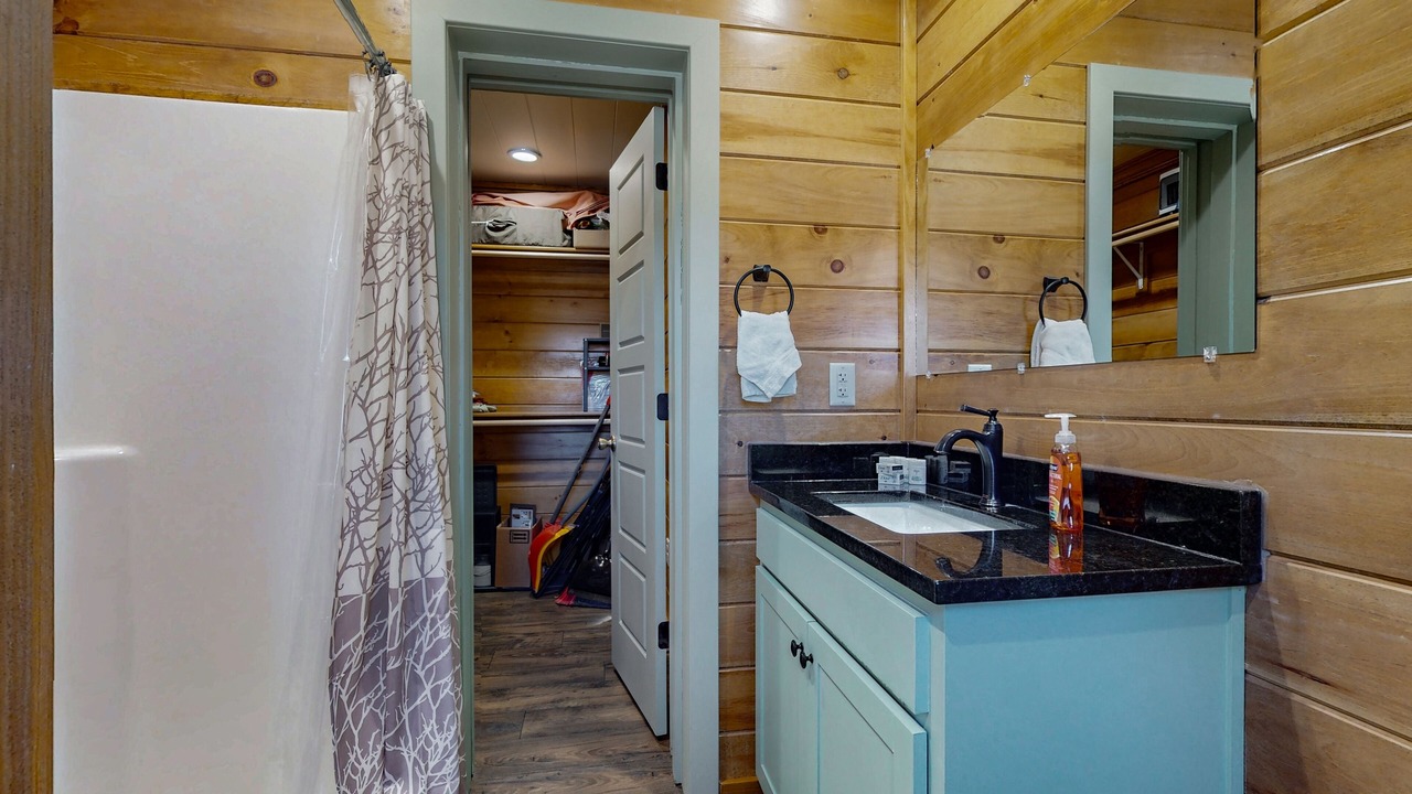 Photo of Bathroom in Old Town