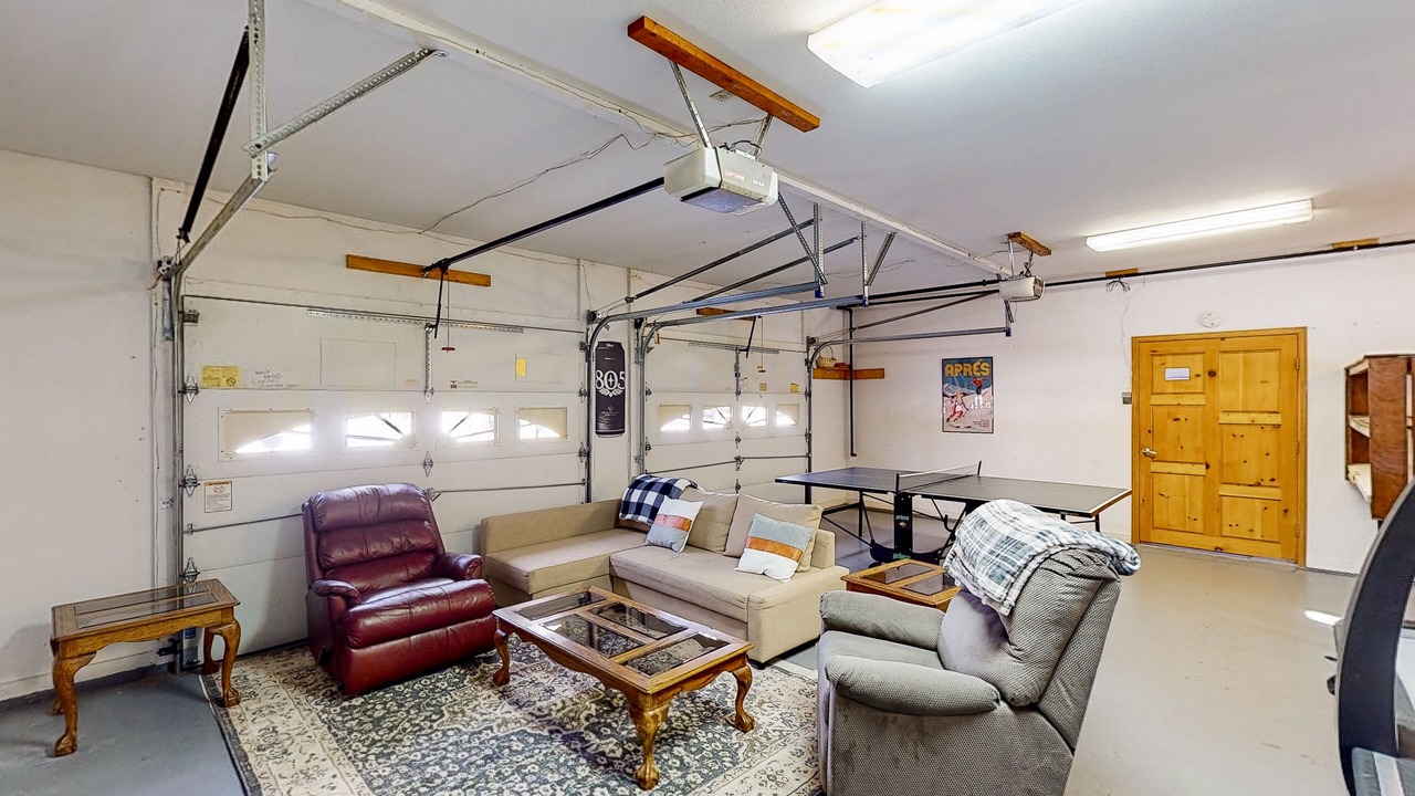 Photo of Livingroom in South Fork