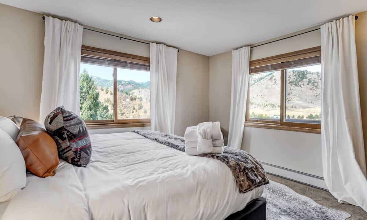 Photo of Bedroom in Cascade-Chipita Park
