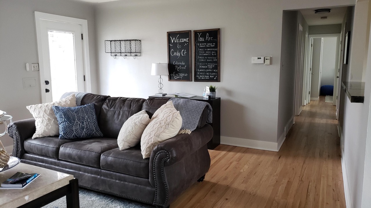 Photo of Livingroom in Bel Aire