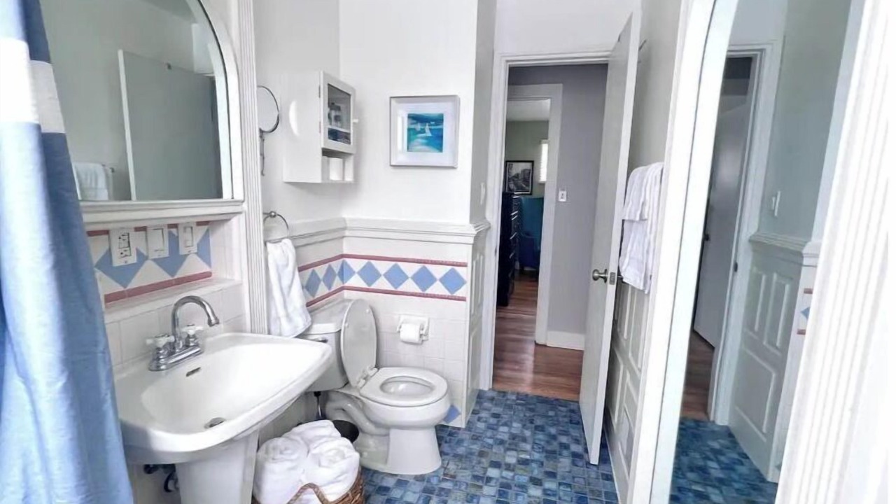 Photo of Bathroom in Bel Aire
