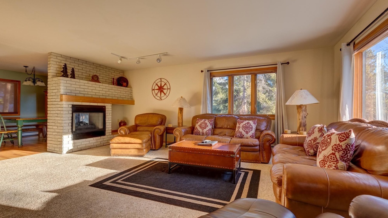 Photo of Livingroom in Baldy Mountain