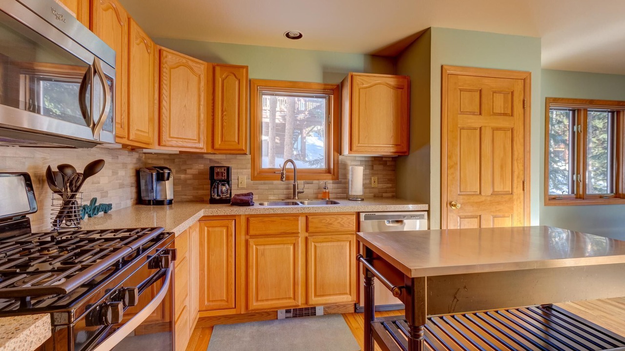 Photo of Kitchen in Baldy Mountain
