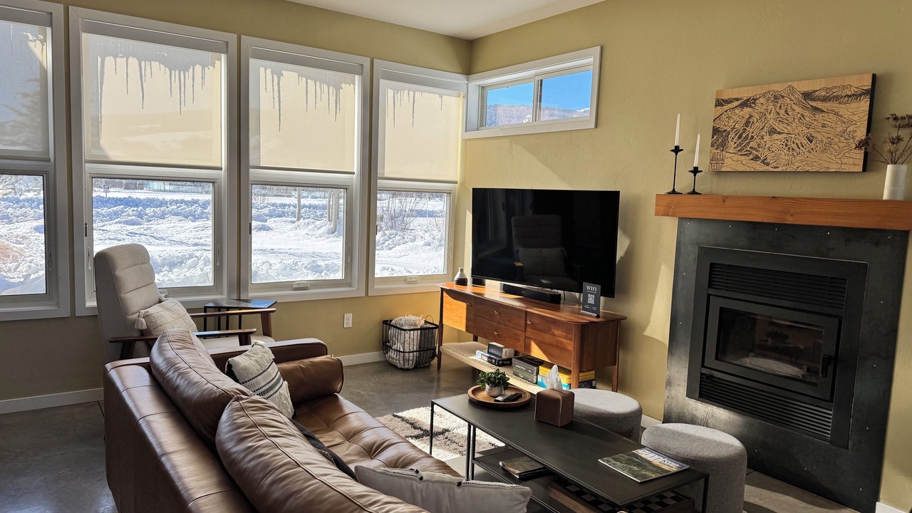 Photo of Livingroom in Crested Butte South
