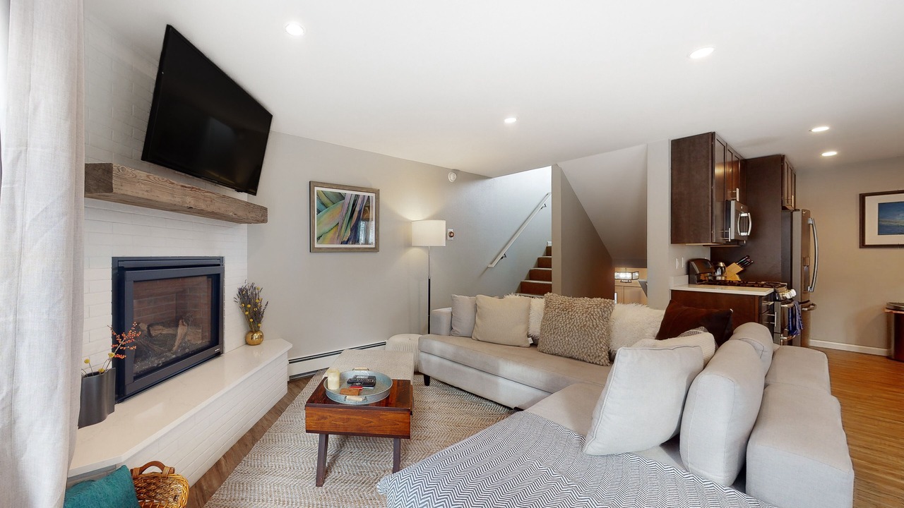 Photo of Livingroom in Eagle-Vail