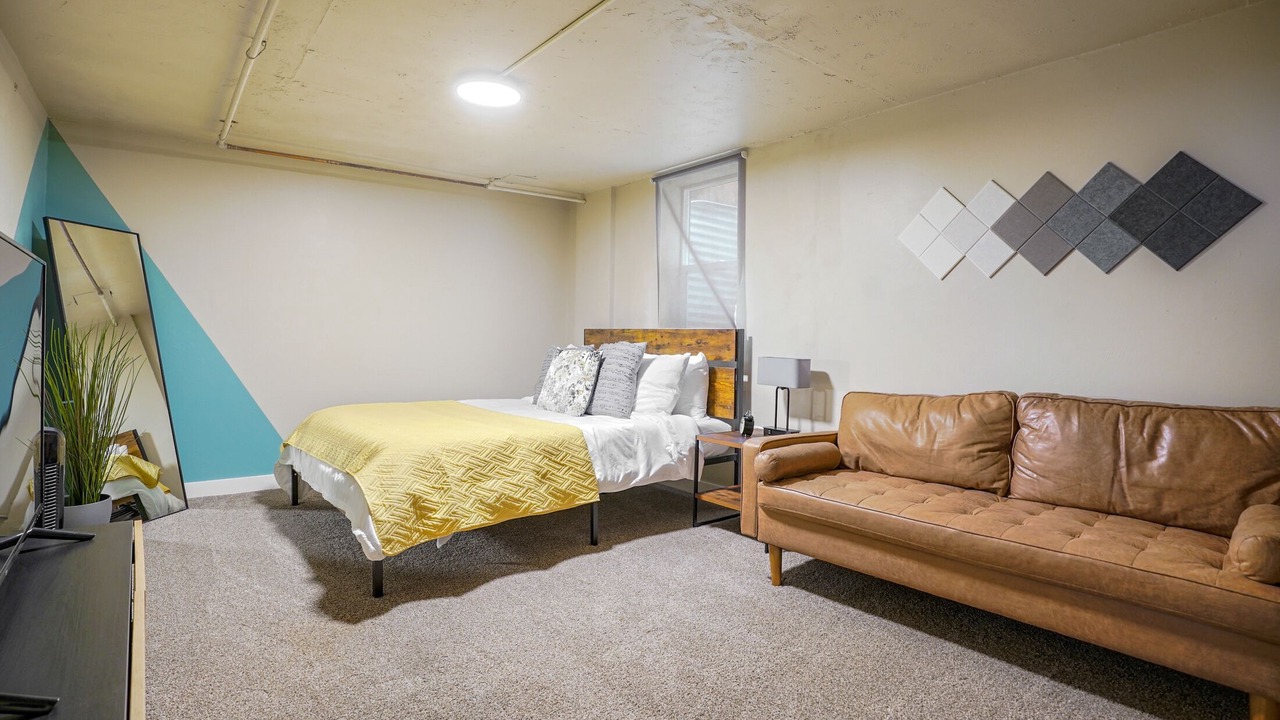 Photo of Bedroom in Greeley