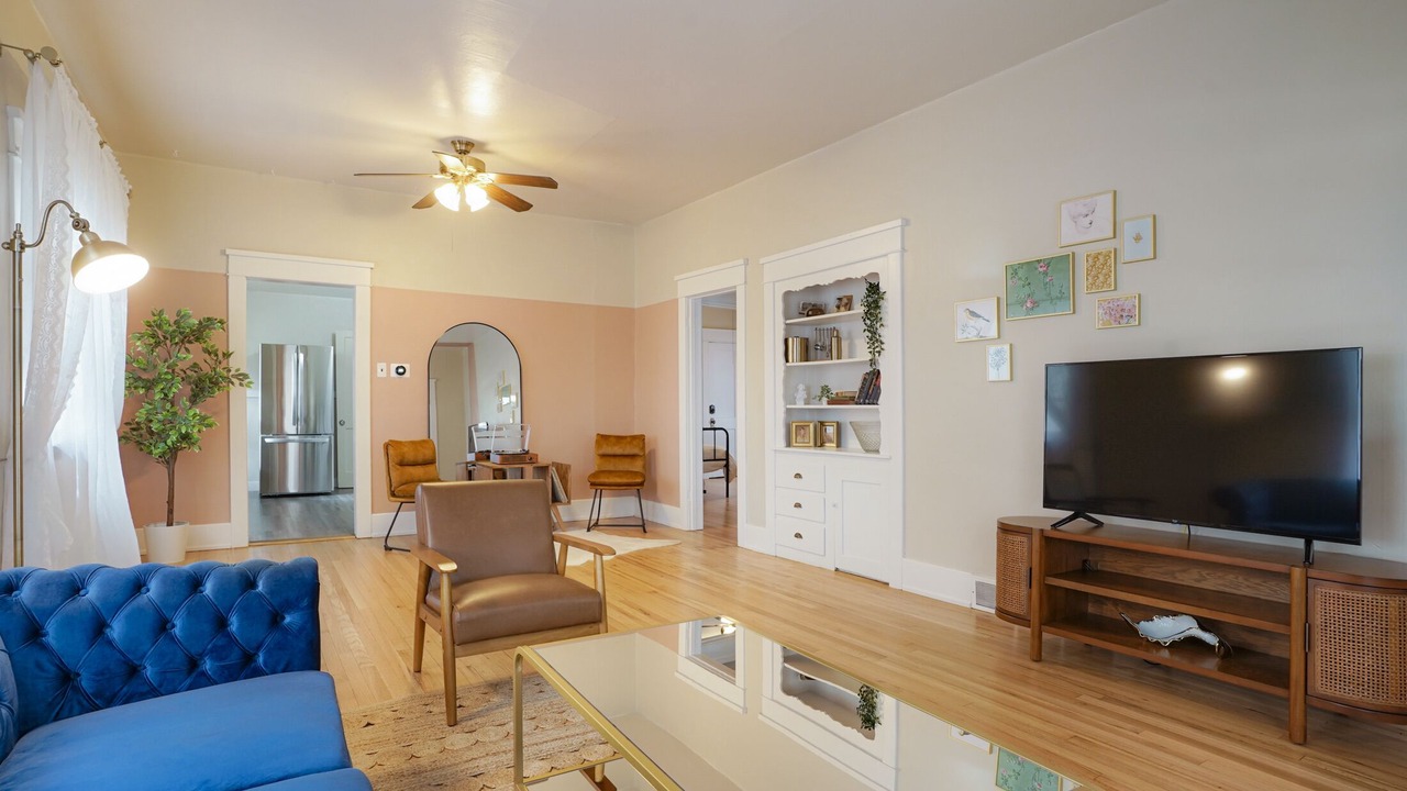 Photo of Livingroom in Greeley