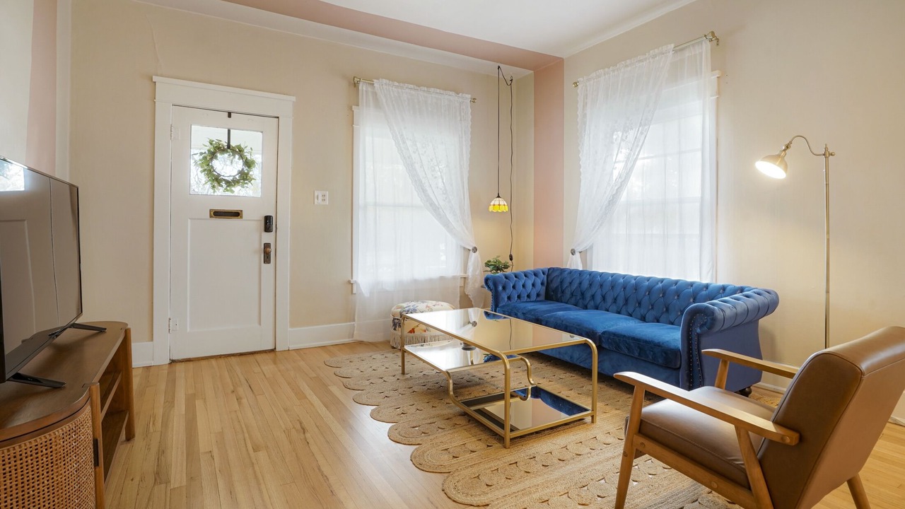 Photo of Livingroom in Greeley