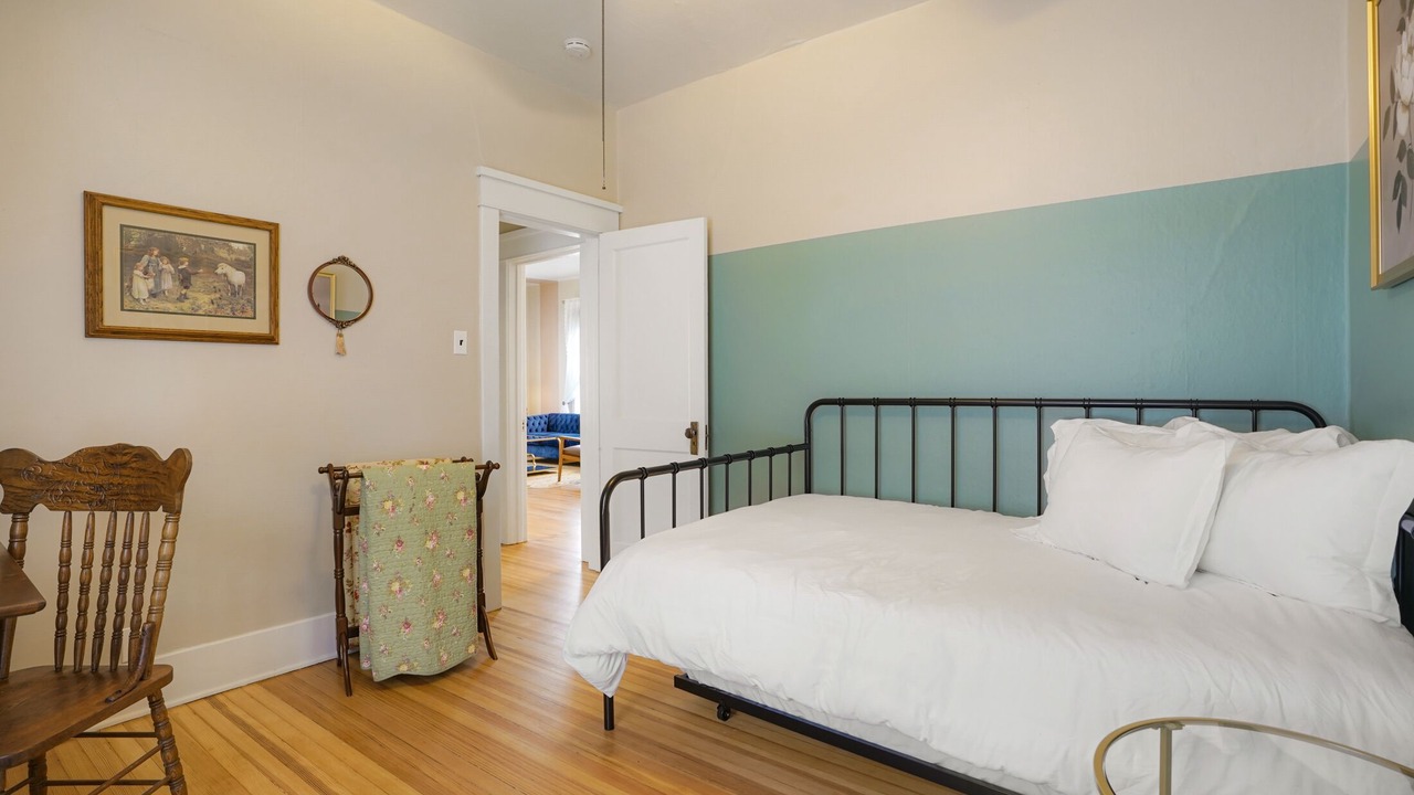 Photo of Bedroom in Greeley