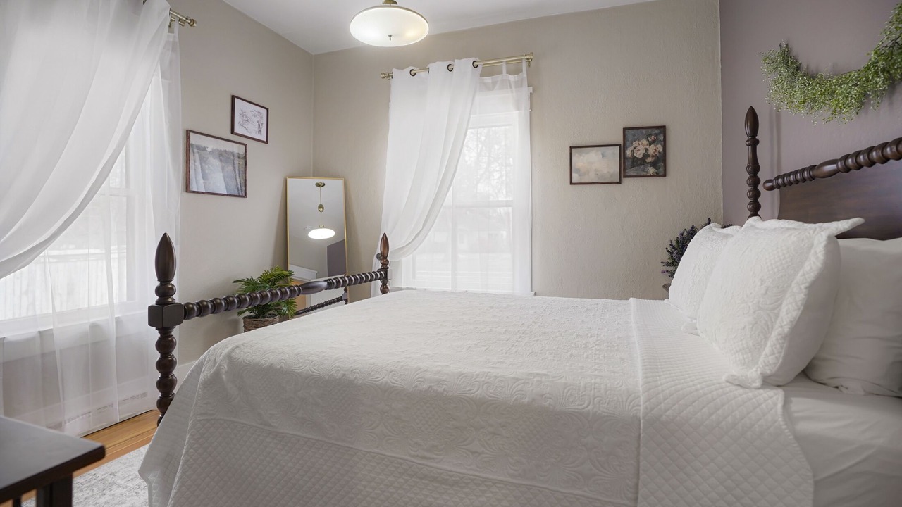 Photo of Bedroom in Greeley