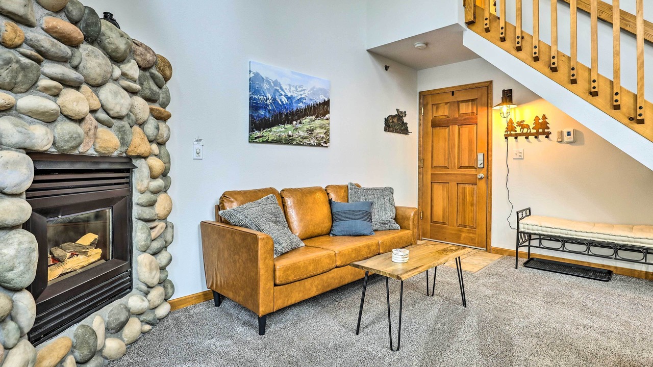 Photo of Livingroom in Grand Lake