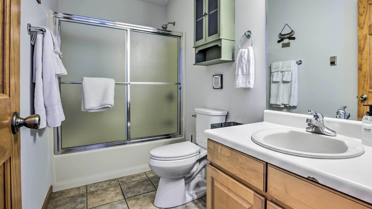 Photo of Bathroom in Grand Lake
