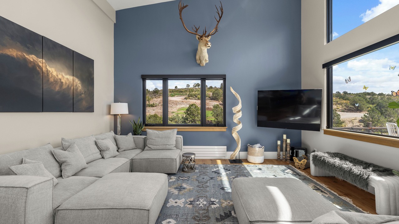 Photo of Livingroom in Missouri Heights