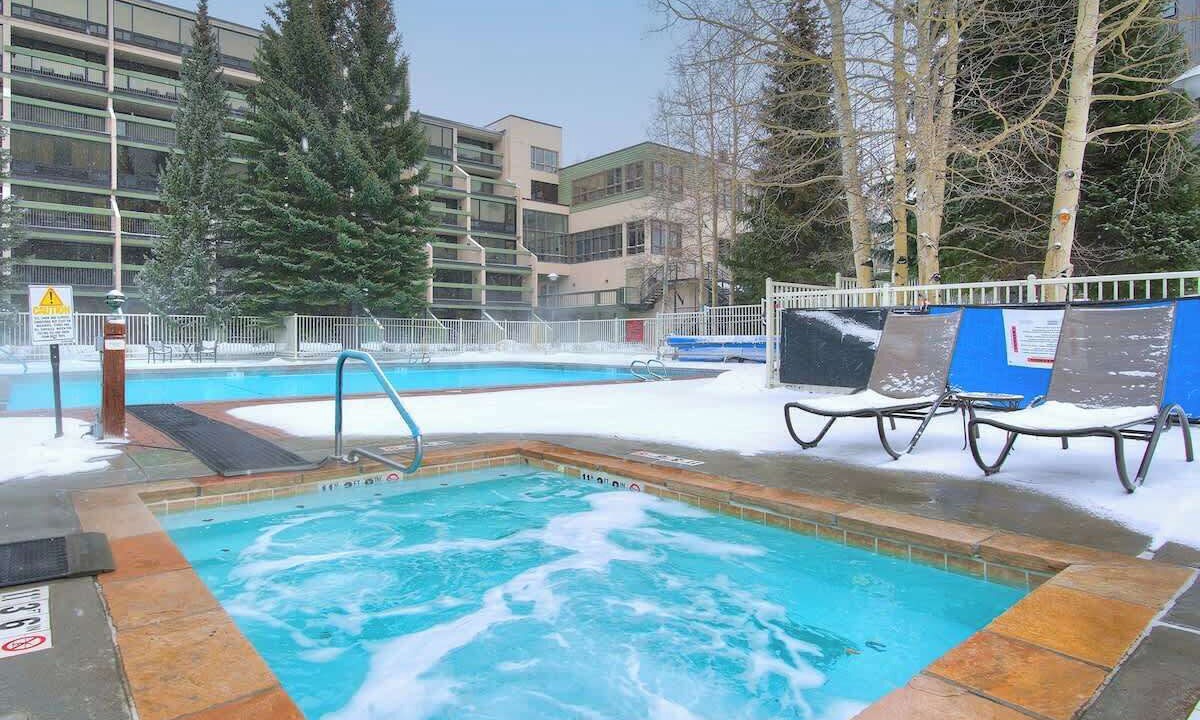 Photo of Outdoor in Lakeside Village