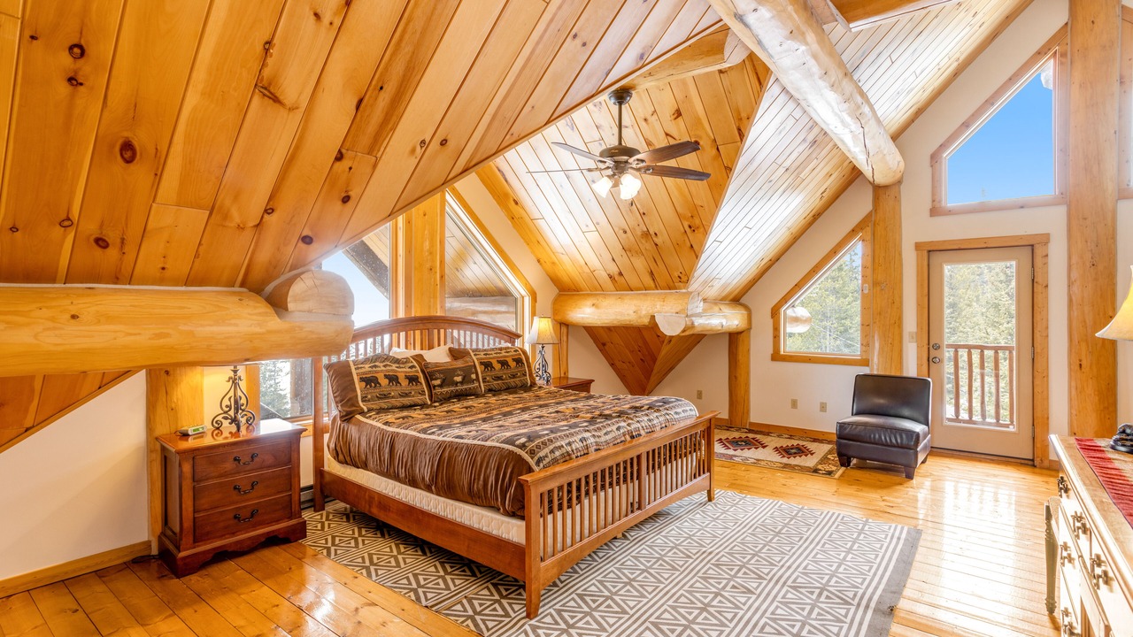 Photo of Bedroom in Alma