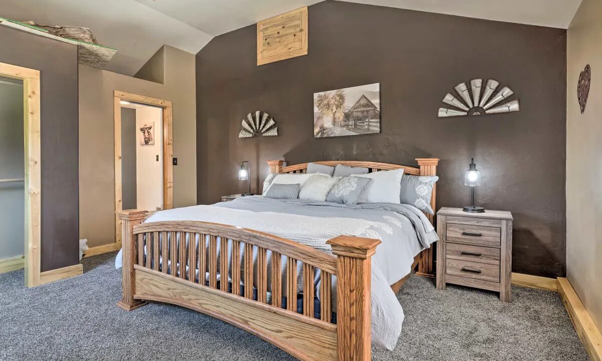 Photo of Bedroom in Canon City