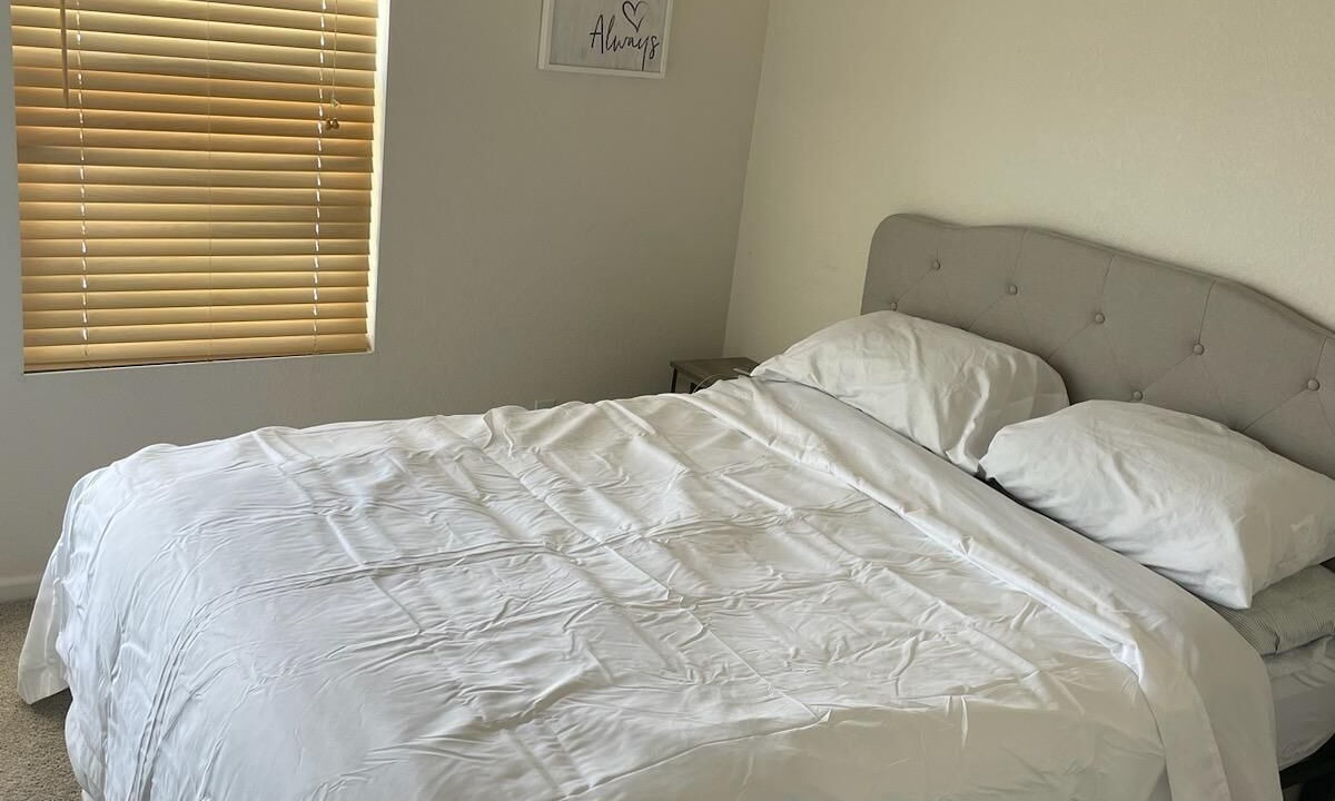 Photo of Bedroom in Aurora