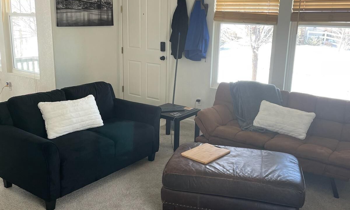 Photo of Livingroom in Aurora