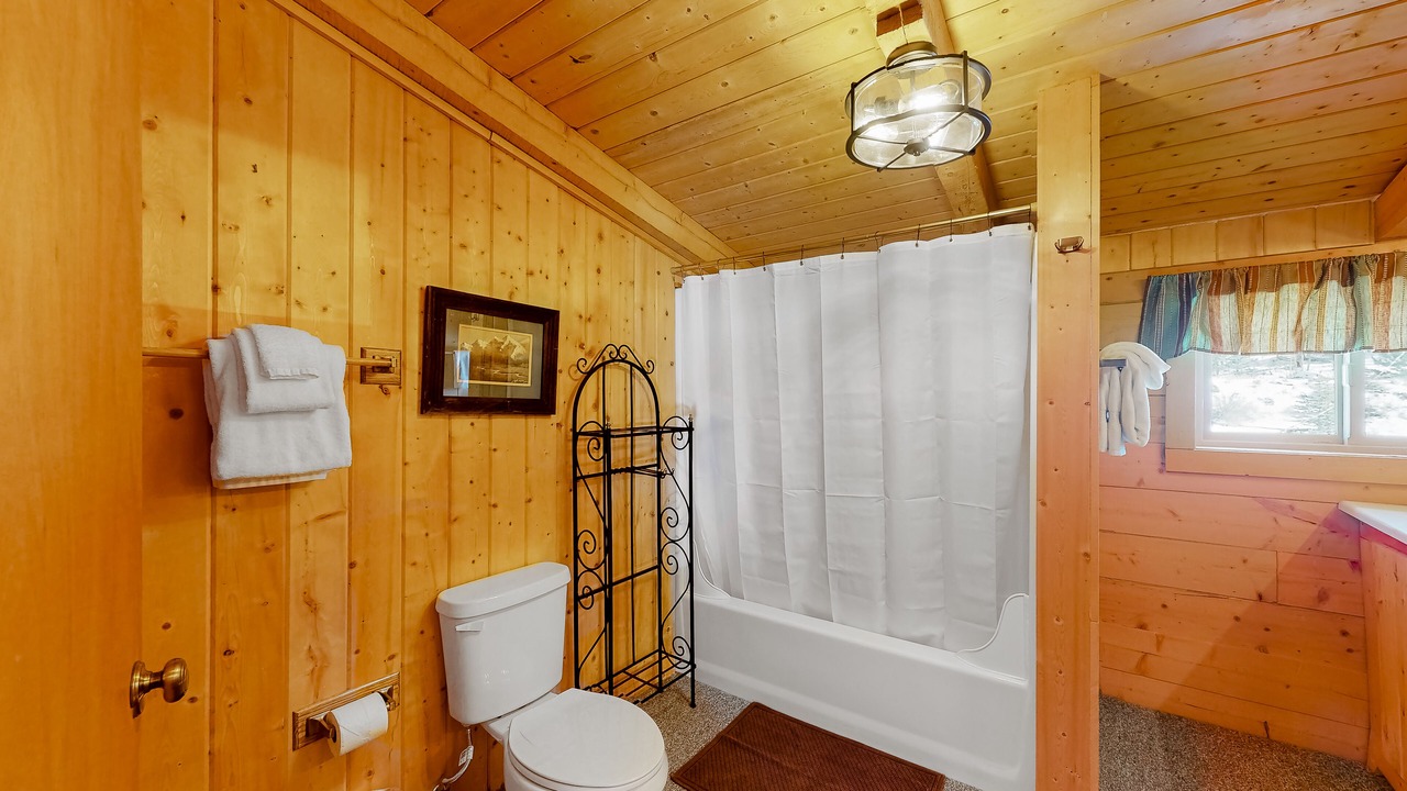Photo of Bathroom in South Fork
