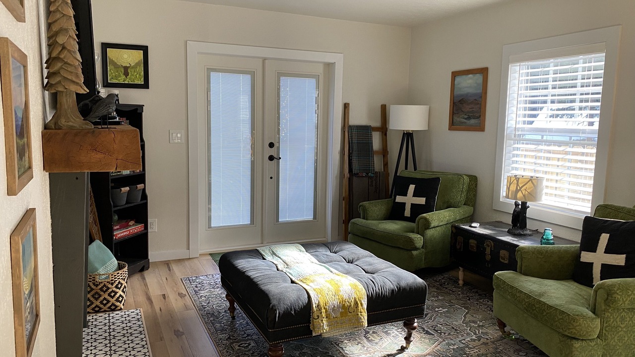 Photo of Livingroom in Downieville-Lawson-Dumont