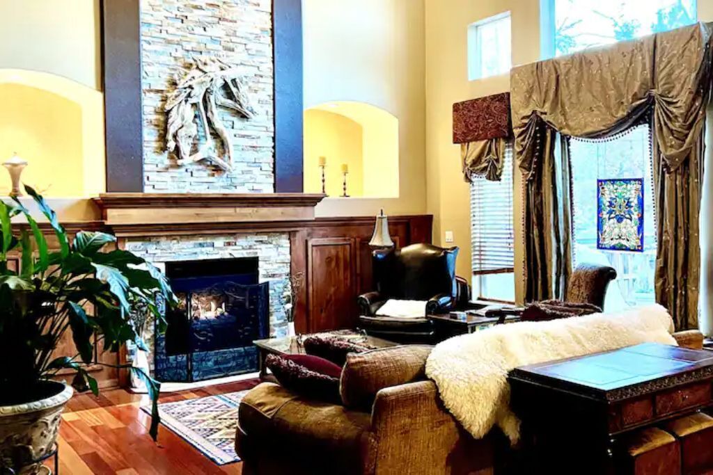Photo of Bedroom in Columbine Valley
