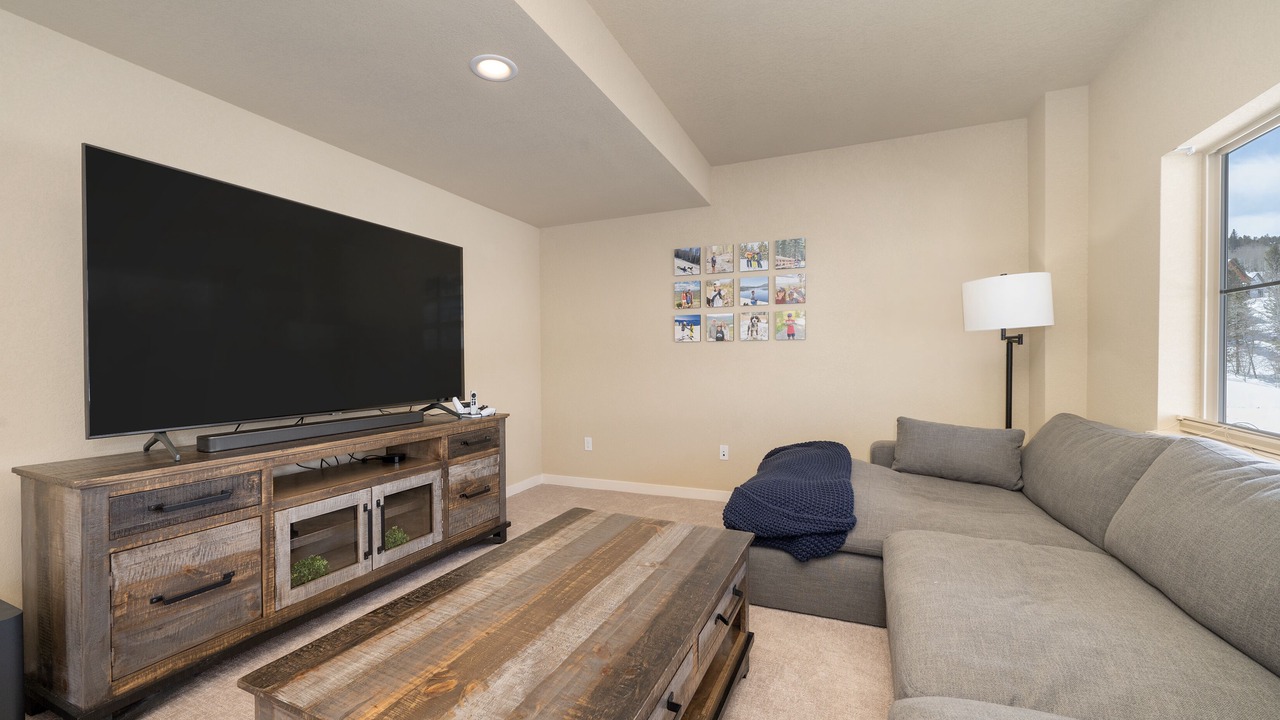Photo of Bedroom in Silvercreek
