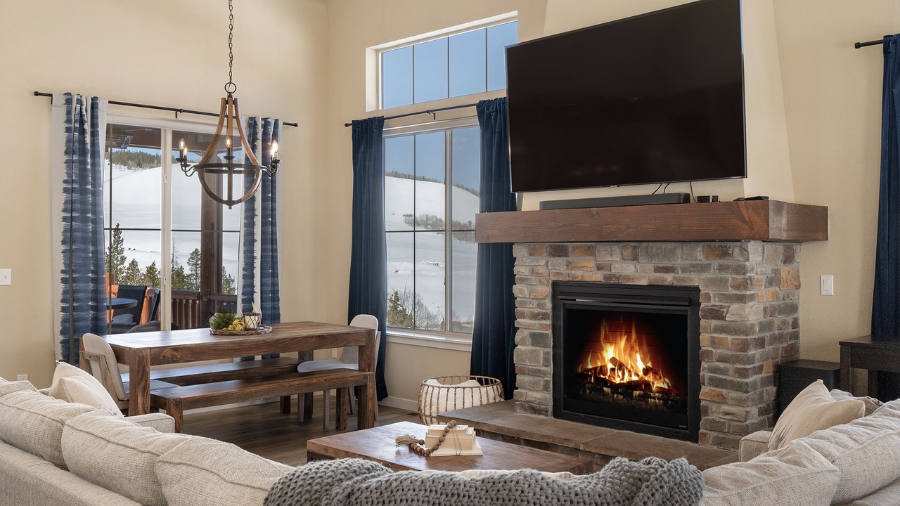 Photo of Livingroom in Silvercreek