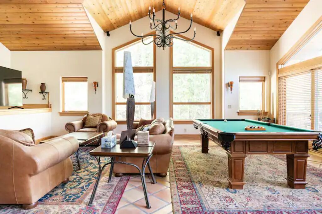 Photo of Bedroom in Highland Meadows