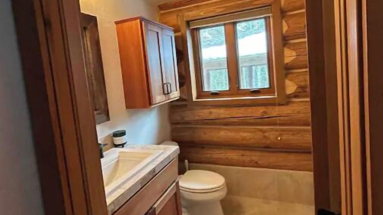 Photo of Bathroom in Fairplay