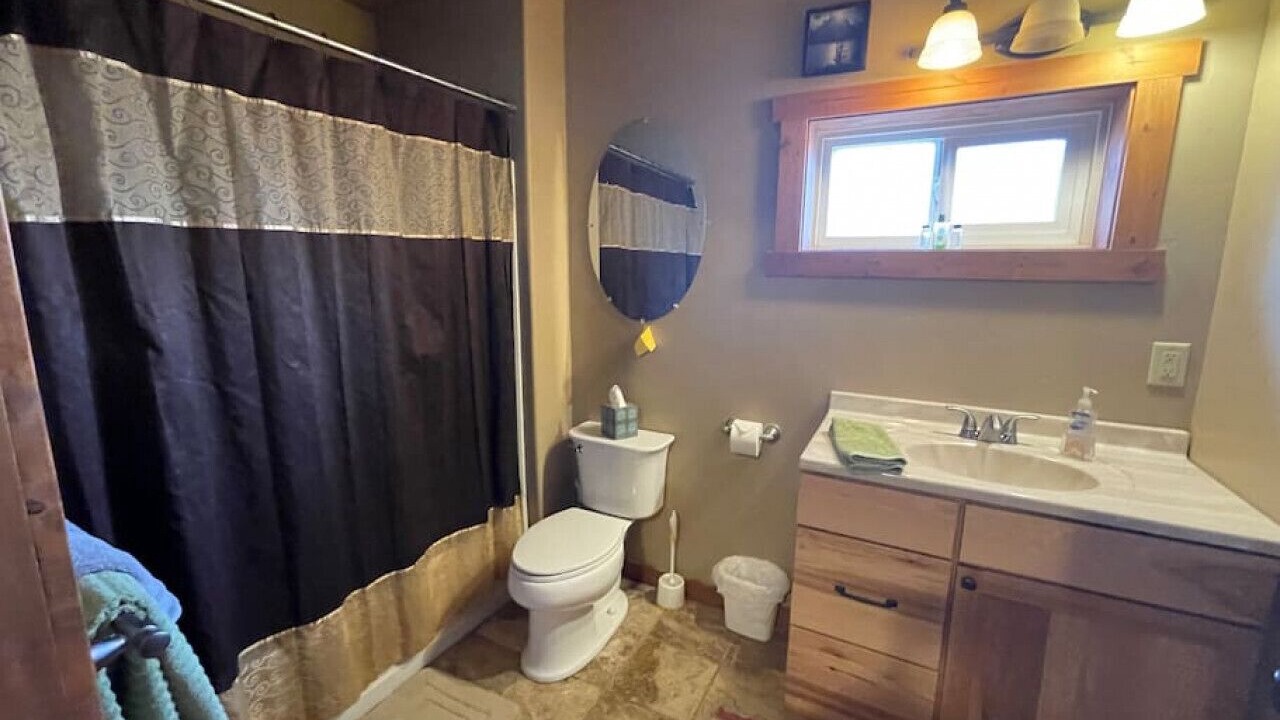 Photo of Bathroom in Twin Lakes