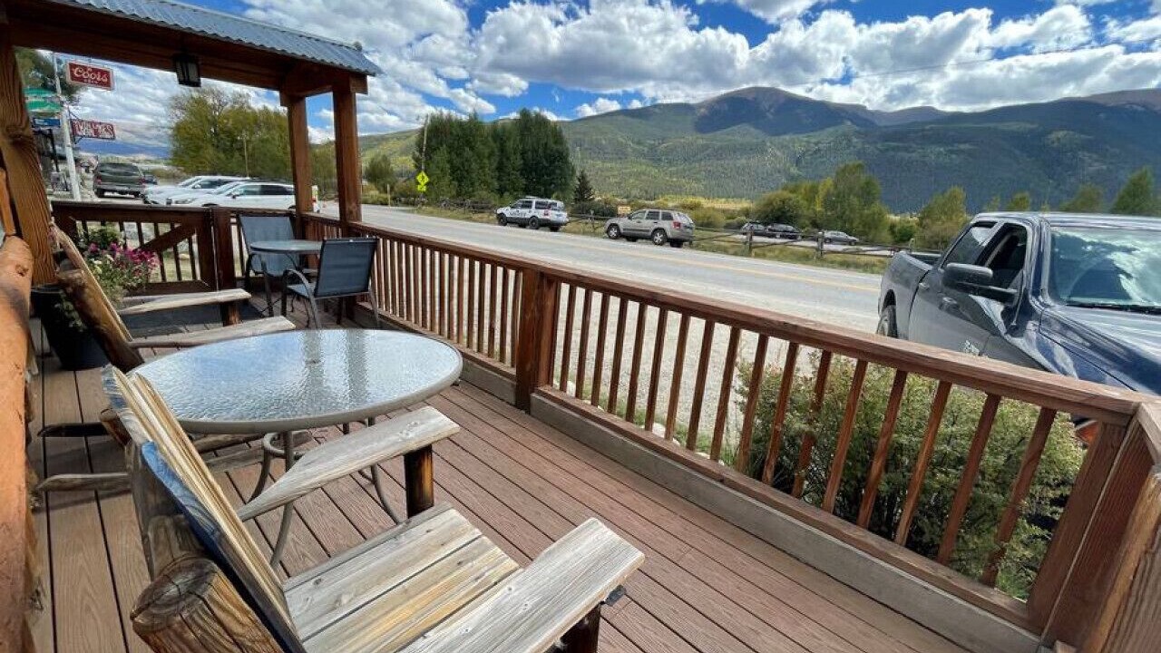 Photo of Outdoor in Twin Lakes