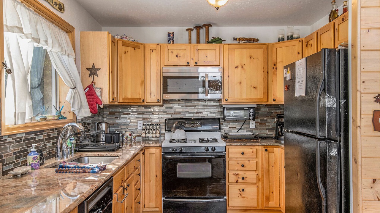 Photo of Kitchen in Valley of the Sun