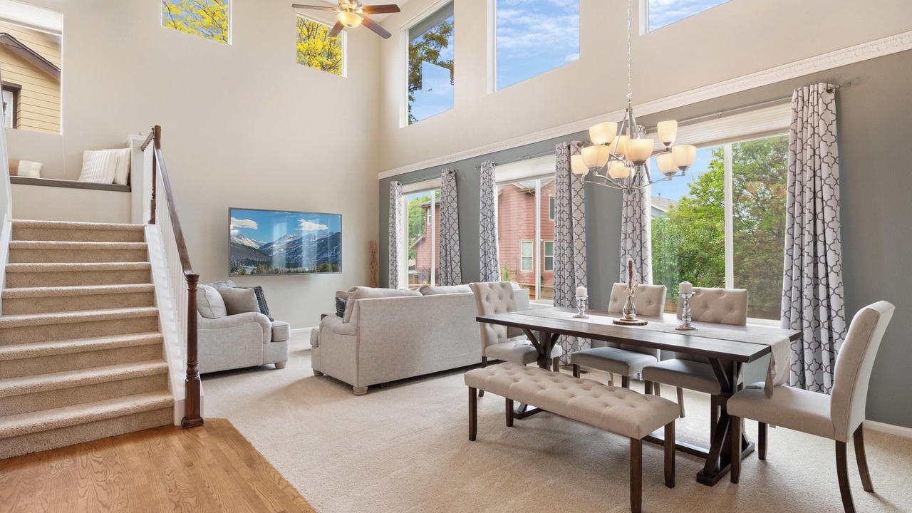Photo of Livingroom in Commerce City