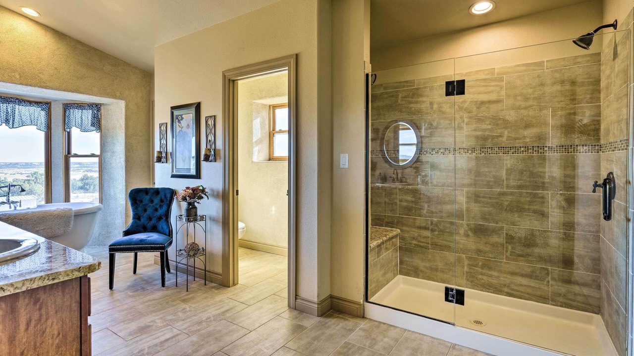 Photo of Bathroom in Beulah