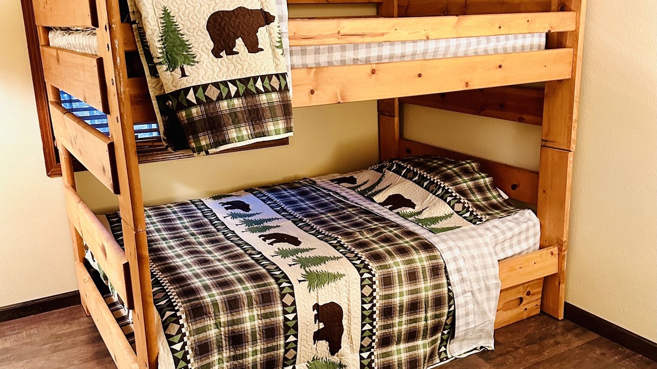 Photo of Bedroom in Woodland Park