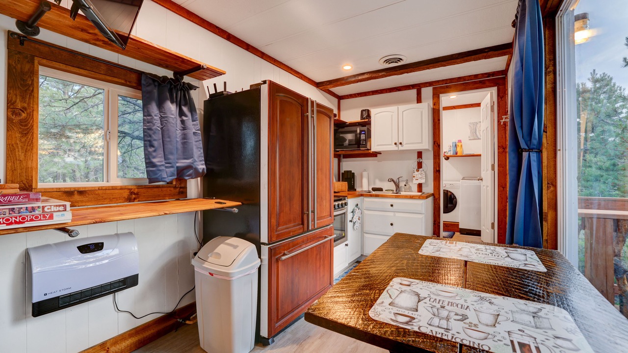 Photo of Bathroom in Larkspur