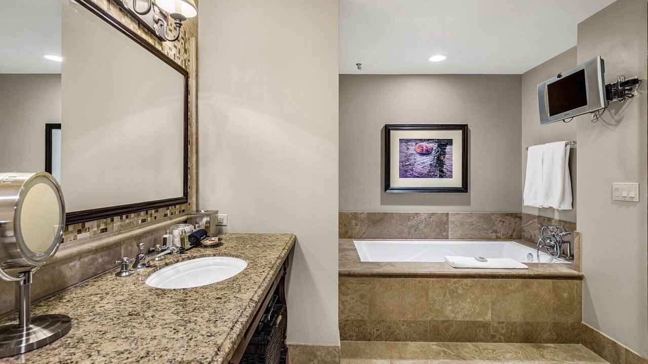 Photo of Bathroom in Aspen