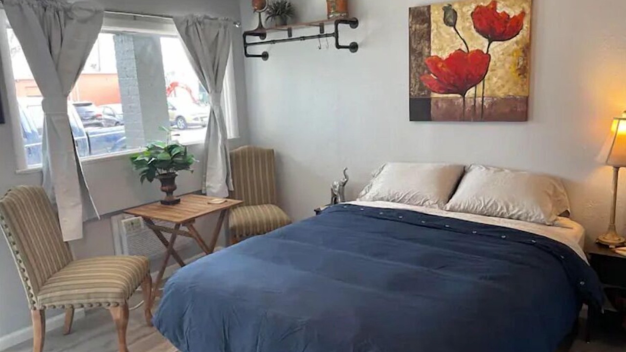 Photo of Bedroom in Morse Park