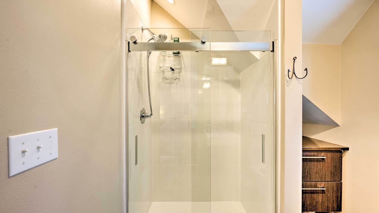 Photo of Bathroom in Whittier