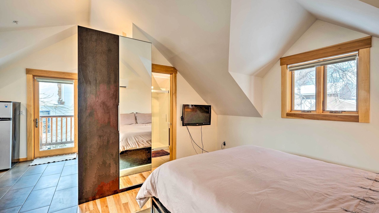 Photo of Bedroom in Whittier