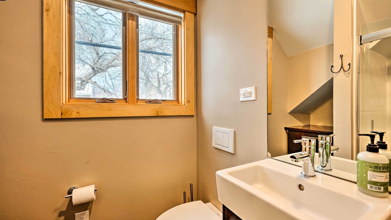 Photo of Bathroom in Whittier