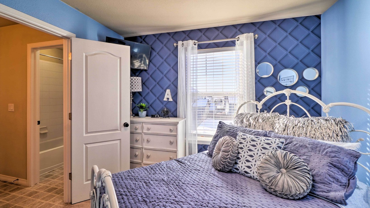 Photo of Bedroom in Parker